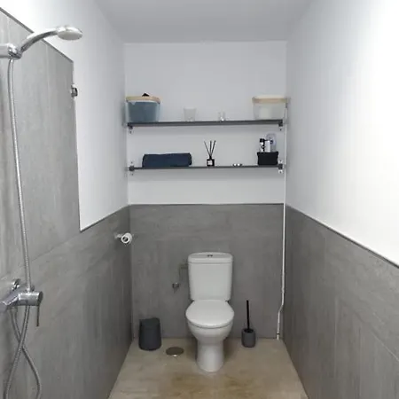 Pool House * 라 산타