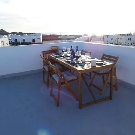 Vakantiehuis Pool House La Santa